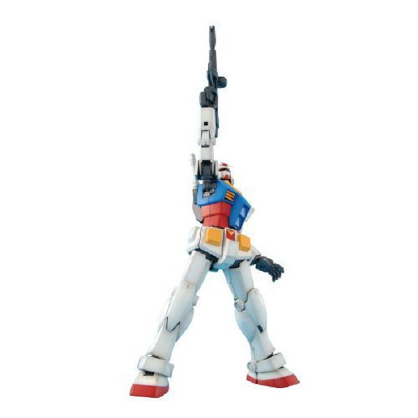 萬代 BANDAI 1/100 MG RX-78-2 Ver. 2.0 初代鋼彈 機動戰士鋼彈 組裝模型 