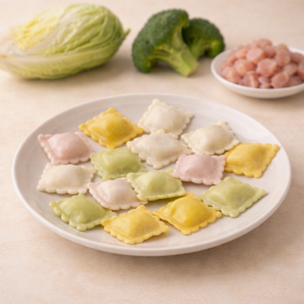餅乾水餃-高麗花椰菜鮮肉｜無調味｜10M+ 餅乾水餃、寶寶水餃推薦、無鹽副食品、少油健康餐、嬰幼兒水餃、天然蔬果上色、彩色水餃、可愛造型水餃、親子共食、水餃副食品、營養均衡水餃、挑食寶寶救星、兒童餐推薦、冷凍健康食品、無添加色素水餃