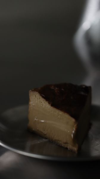 紅烏龍半熟乳酪 紅烏龍巴斯克, 烏龍茶甜點, 茶香乳酪蛋糕, 焙火半熟蛋糕, 台灣茶甜點, 半熟紅烏龍, 烏龍巴斯克蛋糕