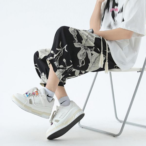 煙步休閒七分短褲 - 3配色（限時特賣 - 5折） 幕峰MuFeng,男裝特賣,5折優惠,快閃活動,限時出清,網路購物,男裝品牌,超值優惠,時尚穿搭,2025特賣