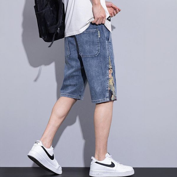 熊樂拼布刺繡牛仔五分短褲 - 3配色（限時特賣 - 5折） 幕峰MuFeng,男裝特賣,5折優惠,快閃活動,限時出清,網路購物,男裝品牌,超值優惠,時尚穿搭,2025特賣