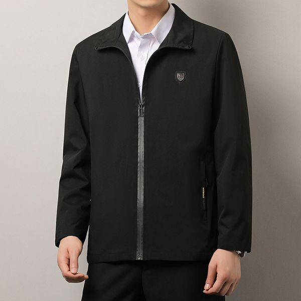 盾檔翻領休閒外套 - 2配色（限時特賣 - 5折） 幕峰MuFeng,男裝特賣,5折優惠,快閃活動,限時出清,網路購物,男裝品牌,超值優惠,時尚穿搭,2025特賣