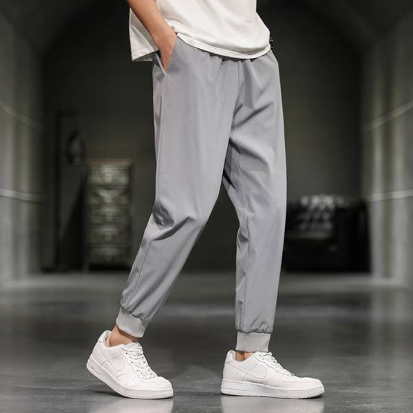 簡約居家休閒長褲（束口） - 2配色（限時特賣 - 5折） 幕峰MuFeng,男裝特賣,5折優惠,快閃活動,限時出清,網路購物,男裝品牌,超值優惠,時尚穿搭,2025特賣