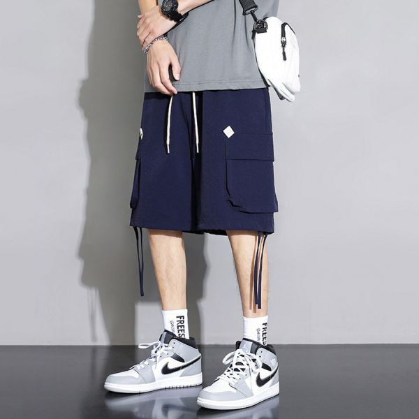 菱格工裝休閒短褲 - 2配色（限時特賣 - 5折） 幕峰MuFeng,男裝特賣,5折優惠,快閃活動,限時出清,網路購物,男裝品牌,超值優惠,時尚穿搭,2025特賣