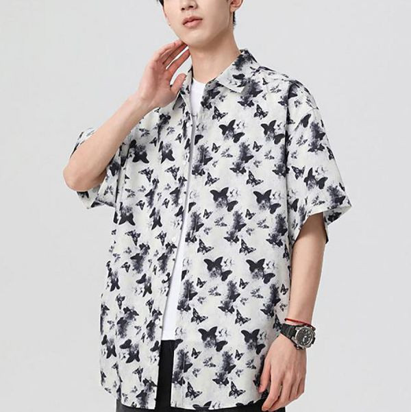 花蝶印花休閒襯衫短袖 - 2配色（限時特賣 - 5折） 幕峰MuFeng,男裝特賣,5折優惠,快閃活動,限時出清,網路購物,男裝品牌,超值優惠,時尚穿搭,2026特賣