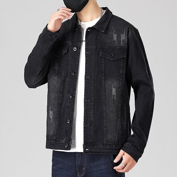 潮魂刺繡牛仔外套 - 1配色 幕峰MuFeng,牛仔外套,外套,潮流,男生穿搭,流行,刺繡,網路購物,2025,夾克