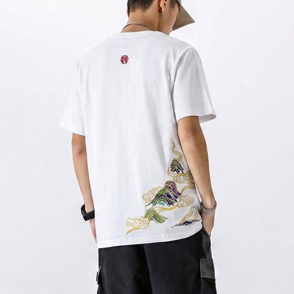 雲山重工刺繡圓領短袖 - 2配色 幕峰MuFeng,雲山刺繡短袖,刺繡T恤男,圓領短袖,純色T恤,休閒短袖,質感上衣,夏季男裝,百搭T恤,男士短袖