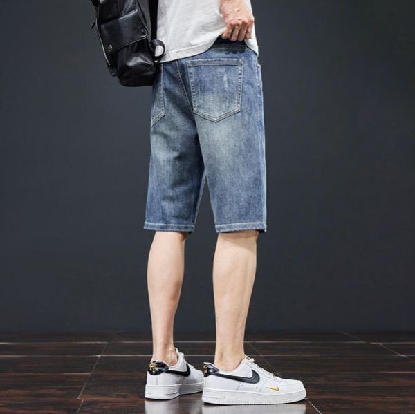 徜徉直筒五分牛仔短褲 - 2配色（限時特賣 - 5折） 幕峰MuFeng,男裝特賣,5折優惠,快閃活動,限時出清,網路購物,男裝品牌,超值優惠,時尚穿搭,2025特賣