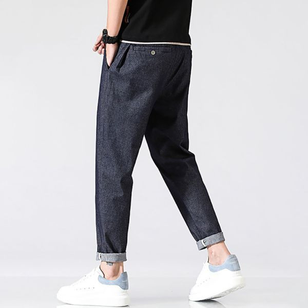 簡約彈力寬鬆牛仔長褲 - 1配色（限時特賣 - 5折） 幕峰MuFeng,男裝特賣,5折優惠,快閃活動,限時出清,網路購物,男裝品牌,超值優惠,時尚穿搭,2025特賣