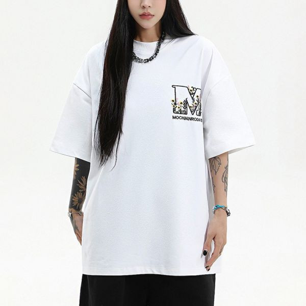 雛菊潮流刺繡短袖 - 3配色（限時特賣 - 5折） 幕峰MuFeng,男裝特賣,5折優惠,快閃活動,限時出清,網路購物,男裝品牌,超值優惠,時尚穿搭,2025特賣