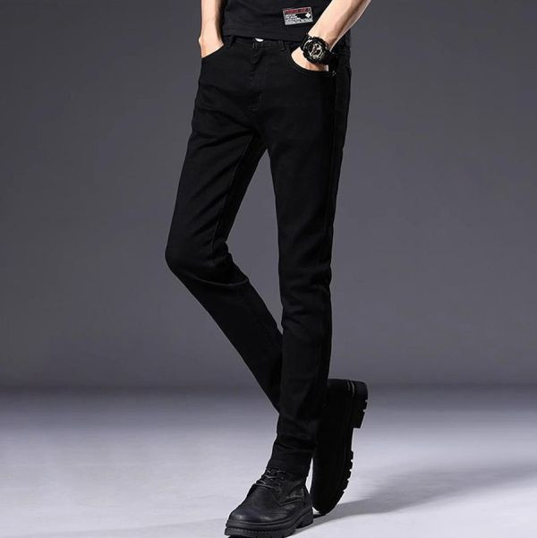 影璀彈力修身牛仔長褲 - 1配色（限時特賣 - 5折） 幕峰MuFeng,男裝特賣,5折優惠,快閃活動,限時出清,網路購物,男裝品牌,超值優惠,時尚穿搭,2025特賣