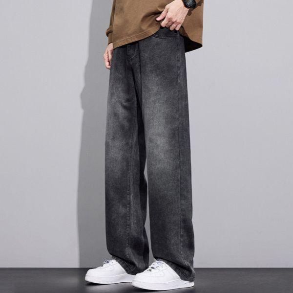 本著寬鬆直筒休閒牛仔長褲 - 3配色（限時特賣 - 5折） 幕峰MuFeng,男裝特賣,5折優惠,快閃活動,限時出清,網路購物,男裝品牌,超值優惠,時尚穿搭,2026特賣