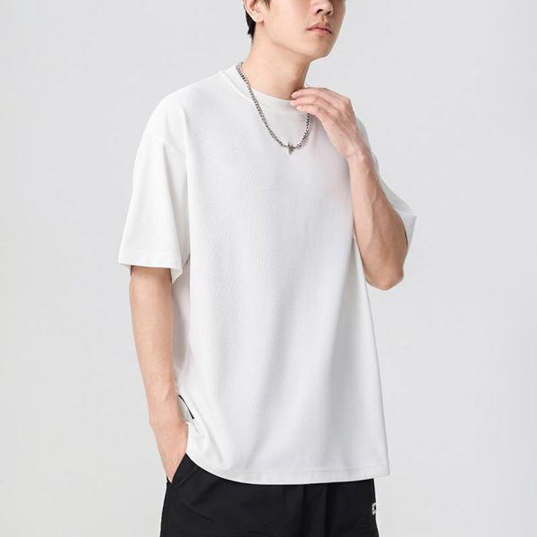 透氣簡約素色短袖 - 5配色 （限時特賣 - 5折） 幕峰MuFeng,男裝特賣,5折優惠,快閃活動,限時出清,網路購物,男裝品牌,超值優惠,時尚穿搭,2025特賣