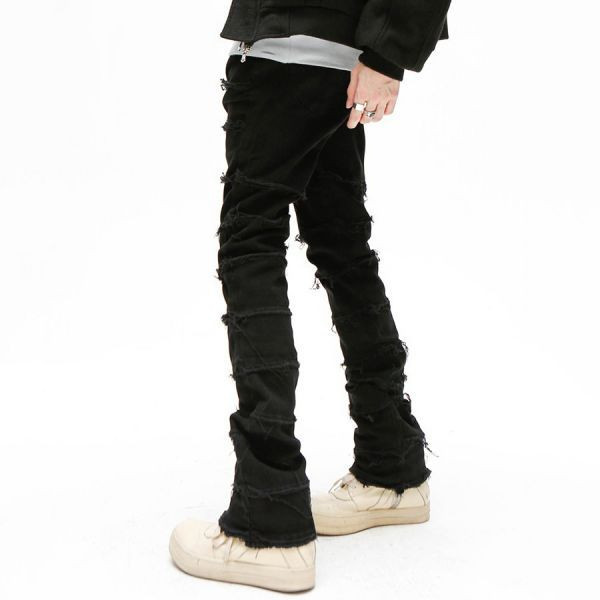 鴉澤拼接修身微喇叭牛仔長褲 - 1配色（限時特賣 - 5折） 幕峰MuFeng,男裝特賣,5折優惠,快閃活動,限時出清,網路購物,男裝品牌,超值優惠,時尚穿搭,2025特賣