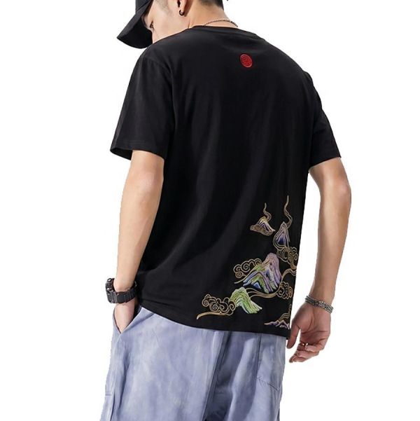 雲山重工刺繡圓領短袖 - 2配色 幕峰MuFeng,雲山刺繡短袖,刺繡T恤男,圓領短袖,純色T恤,休閒短袖,質感上衣,夏季男裝,百搭T恤,男士短袖