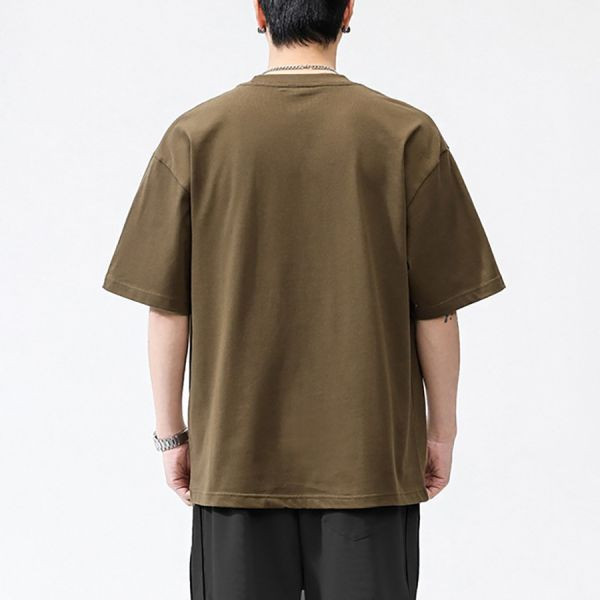 質純簡約寬鬆素色短袖 - 3配色（限時特賣 - 5折） 幕峰MuFeng,男裝特賣,5折優惠,快閃活動,限時出清,網路購物,男裝品牌,超值優惠,時尚穿搭,2025特賣