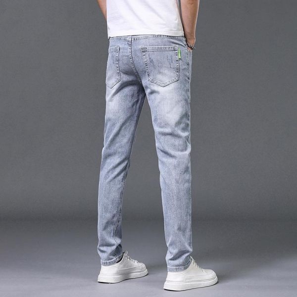 清岑破洞彈力修身牛仔長褲 - 1配色 幕峰MuFeng,淺色牛仔褲,彈力牛仔褲,修身小腳褲,夏季牛仔褲,薄款牛仔褲,男士長褲,潮流穿搭,休閒牛仔,百搭長褲