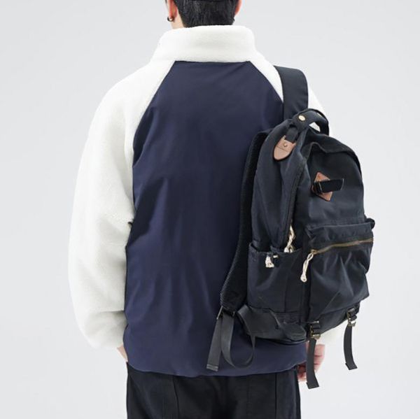 日和立領毛絨拼接外套 - 4配色（限時特賣 - 4折） 幕峰MuFeng,男裝特賣,5折優惠,快閃活動,限時出清,網路購物,男裝品牌,超值優惠,時尚穿搭,2025特賣