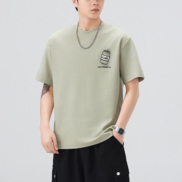 酷刻重磅刺繡印花休閒短袖 - 4配色（限時特賣 - 5折） 幕峰MuFeng,男裝特賣,5折優惠,快閃活動,限時出清,網路購物,男裝品牌,超值優惠,時尚穿搭,2026特賣