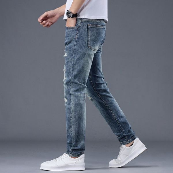 鋒夜修身刷破小直筒牛仔長褲 - 1配色（限時特賣 - 5折） 幕峰MuFeng,男裝特賣,5折優惠,快閃活動,限時出清,網路購物,男裝品牌,超值優惠,時尚穿搭,2025特賣