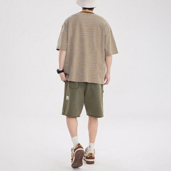 織野重磅刺繡條紋休閒短袖 - 2配色（限時特賣 - 5折） 幕峰MuFeng,男裝特賣,5折優惠,快閃活動,限時出清,網路購物,男裝品牌,超值優惠,時尚穿搭,2025特賣