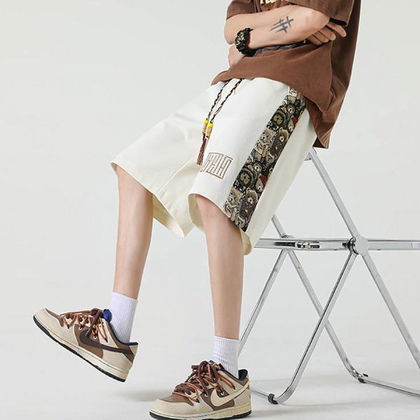 熊牆拼接休閒短褲 - 4配色（限時特賣 - 5折） 幕峰MuFeng,男裝特賣,5折優惠,快閃活動,限時出清,網路購物,男裝品牌,超值優惠,時尚穿搭,2025特賣