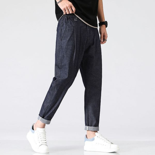 簡約彈力寬鬆牛仔長褲 - 1配色（限時特賣 - 5折） 幕峰MuFeng,男裝特賣,5折優惠,快閃活動,限時出清,網路購物,男裝品牌,超值優惠,時尚穿搭,2025特賣