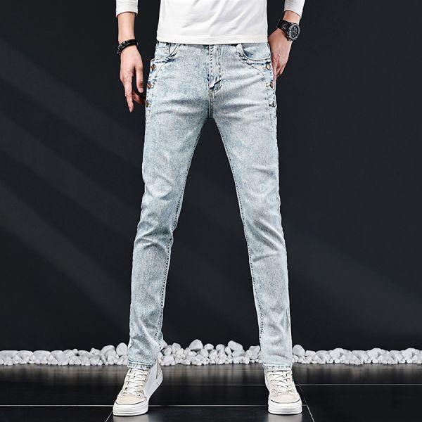 雪乳彈力修身牛仔長褲 - 1配色（限時特賣 - 5折） 幕峰MuFeng,男裝特賣,5折優惠,快閃活動,限時出清,網路購物,男裝品牌,超值優惠,時尚穿搭,2026特賣