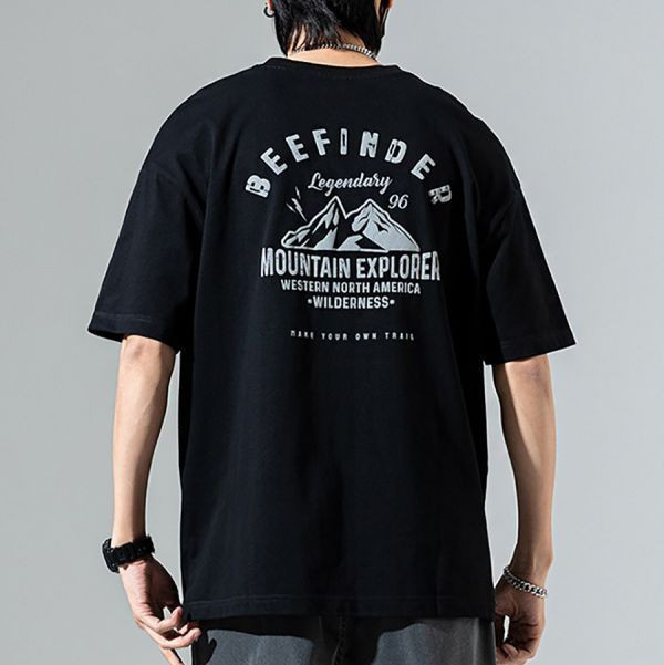 泉河印花休閒短袖 - 4配色（限時特賣 - 5折） 幕峰MuFeng,男裝特賣,5折優惠,快閃活動,限時出清,網路購物,男裝品牌,超值優惠,時尚穿搭,2025特賣