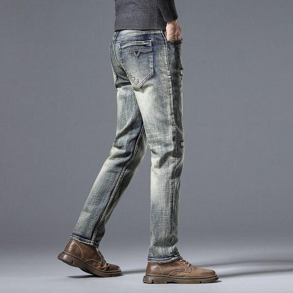 安茲彈力修身破洞小直筒牛仔長褲 - 1配色（限時特賣 - 5折） 幕峰MuFeng,男裝特賣,5折優惠,快閃活動,限時出清,網路購物,男裝品牌,超值優惠,時尚穿搭,2026特賣