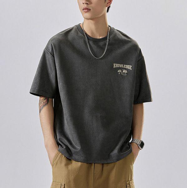 宿野重磅麂皮絨休閒短袖 - 3配色（限時特賣 - 5折） 幕峰MuFeng,男裝特賣,5折優惠,快閃活動,限時出清,網路購物,男裝品牌,超值優惠,時尚穿搭,2026特賣