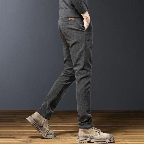 破軍雪尼爾修身小直筒長褲 - 3配色（限時特賣 - 5折） 幕峰MuFeng,男裝特賣,5折優惠,快閃活動,限時出清,網路購物,男裝品牌,超值優惠,時尚穿搭,2026特賣