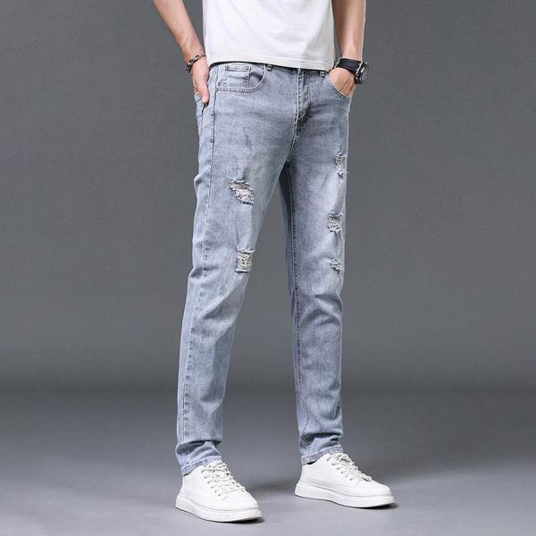 清岑破洞彈力修身牛仔長褲 - 1配色 幕峰MuFeng,淺色牛仔褲,彈力牛仔褲,修身小腳褲,夏季牛仔褲,薄款牛仔褲,男士長褲,潮流穿搭,休閒牛仔,百搭長褲