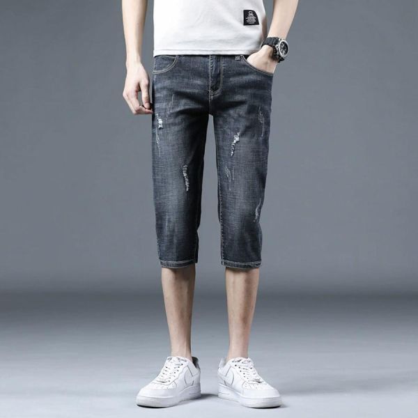 勁裂彈力修身刷破牛仔七分短褲 - 1配色 幕峰MuFeng,牛仔七分褲,刷破牛仔褲,修身短褲男,彈力牛仔褲,潮流短褲,夏季男裝,街頭穿搭,百搭短褲,單色款