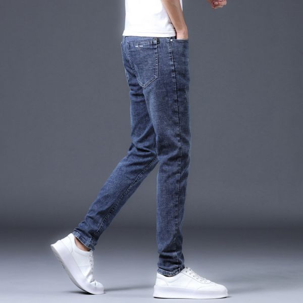 驍戰彈力修身牛仔長褲 - 2配色（限時特賣 - 5折） 幕峰MuFeng,男裝特賣,5折優惠,快閃活動,限時出清,網路購物,男裝品牌,超值優惠,時尚穿搭,2025特賣