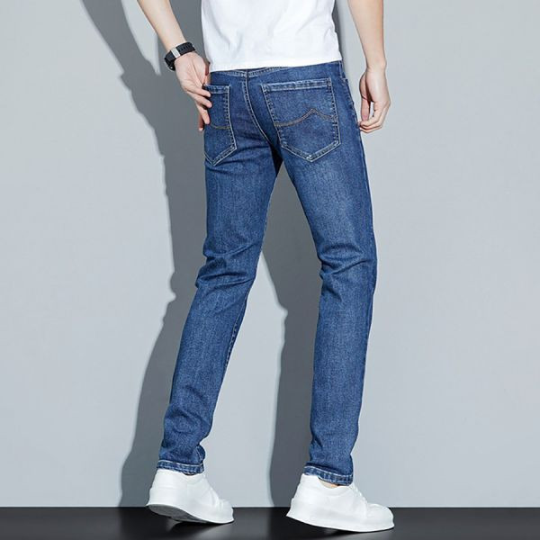 霧靛彈力休閒小直筒牛仔長褲 - 2配色（限時特賣 - 5折） 幕峰MuFeng,男裝特賣,5折優惠,快閃活動,限時出清,網路購物,男裝品牌,超值優惠,時尚穿搭,2025特賣
