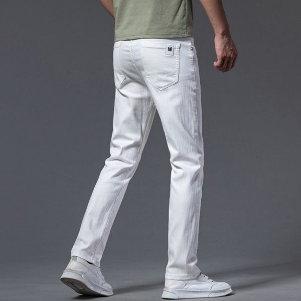境白休閒直筒牛仔長褲 - 1配色（限時特賣 - 5折） 幕峰MuFeng,男裝特賣,5折優惠,快閃活動,限時出清,網路購物,男裝品牌,超值優惠,時尚穿搭,2025特賣