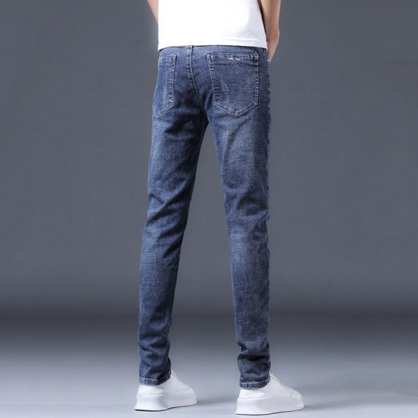 驍戰彈力修身牛仔長褲 - 2配色（限時特賣 - 5折） 幕峰MuFeng,男裝特賣,5折優惠,快閃活動,限時出清,網路購物,男裝品牌,超值優惠,時尚穿搭,2025特賣