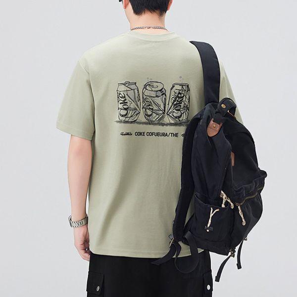 酷刻重磅刺繡印花休閒短袖 - 4配色（限時特賣 - 5折） 幕峰MuFeng,男裝特賣,5折優惠,快閃活動,限時出清,網路購物,男裝品牌,超值優惠,時尚穿搭,2026特賣