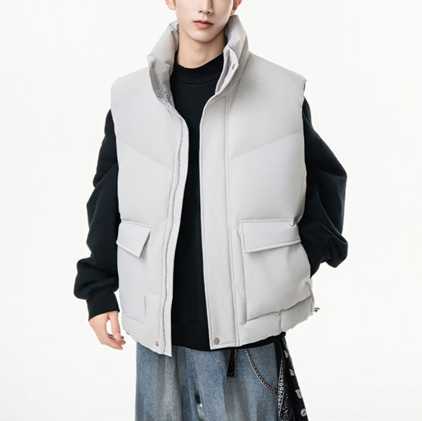 御界立領保暖休閒背心 - 3配色 幕峰MuFeng,立領馬甲,冬季外套,保暖背心,潮流男裝,休閒層次穿搭,防風立領設計,舒適保暖材質,簡約時尚風,男士造型外套