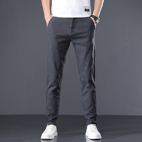 達品彈力休閒小直筒長褲 - 3配色（限時特賣 - 5折） 幕峰MuFeng,男裝特賣,5折優惠,快閃活動,限時出清,網路購物,男裝品牌,超值優惠,時尚穿搭,2025特賣