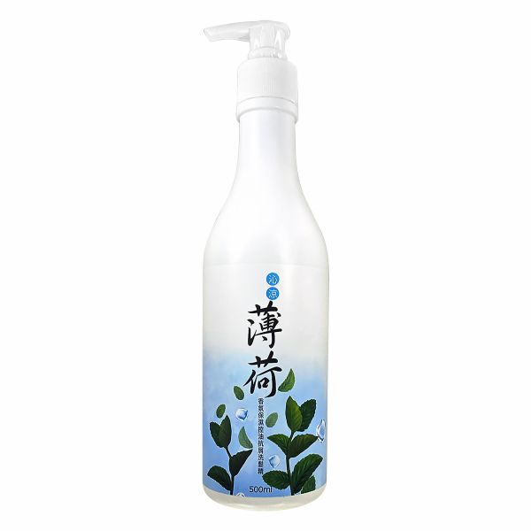 【七月贈品】MIAU沁涼薄荷香氛保濕控油抗屑三效洗髮精/500ml/ 