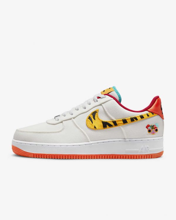 Nike Air Force 1 '07 LV8 