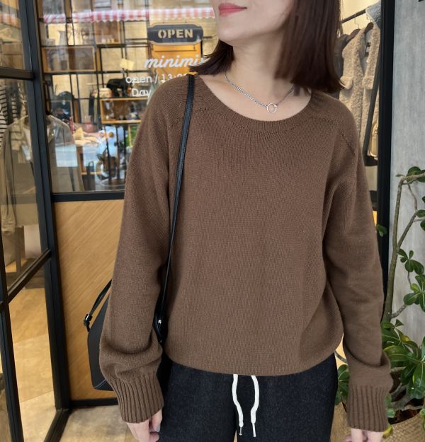 Dc104.一針到底cashmere 上衣 