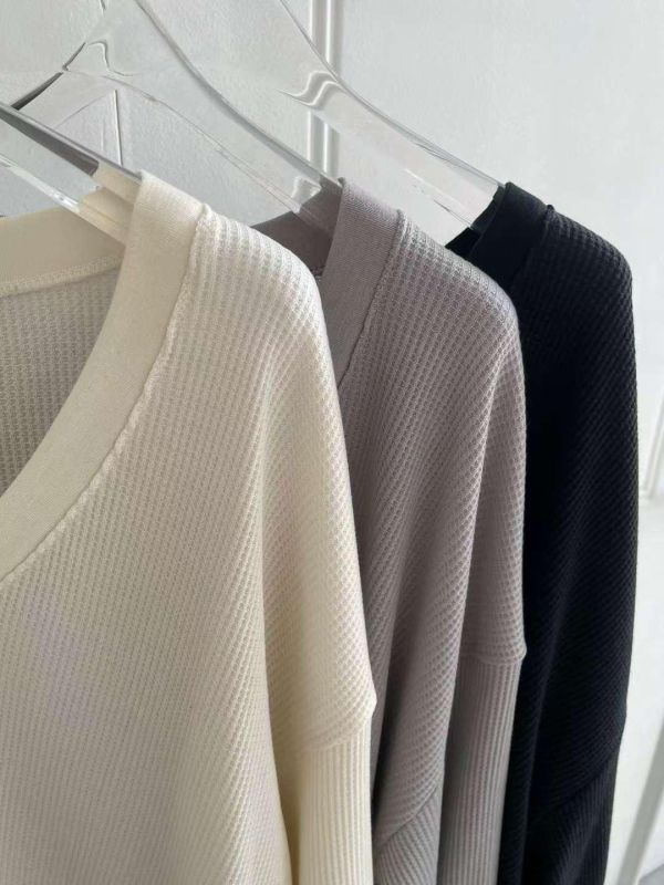 Ma309.柔軟華夫格V領上衣 