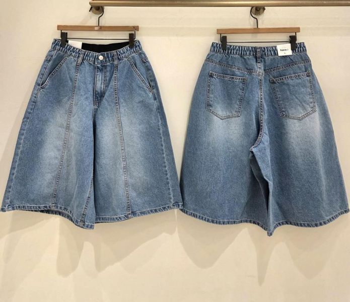 Ap425.不挑人愛牌牛仔5分褲 