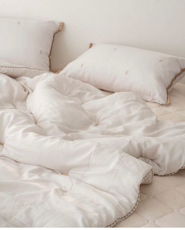 Kg44.100%莫代爾/法式蝴蝶結四季被(米色） 