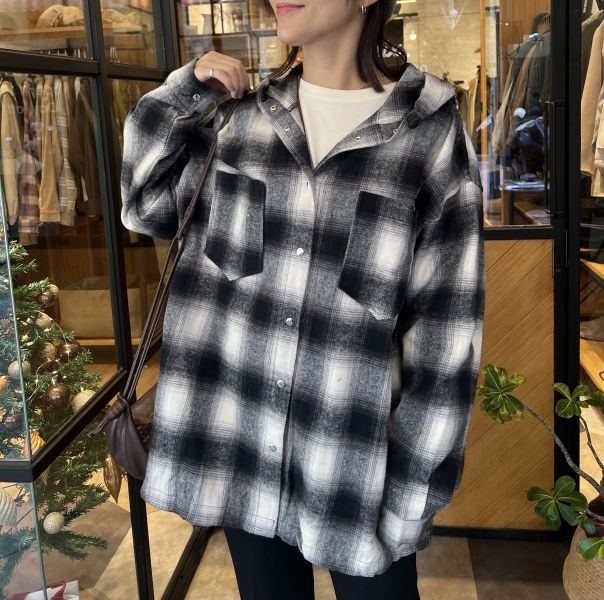 Dm111.全員必收磨毛帽格衫！ 