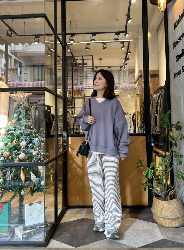 Jn108.全員必收超美版單色大學t 