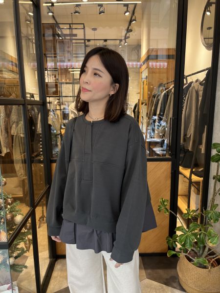 Jn110.最愛設計師檔口質感絨面拼層次上衣 